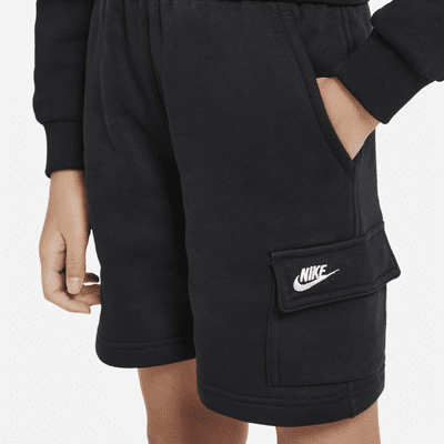 Shorts cargo para niños talla grande Nike Sportswear Club Fleece