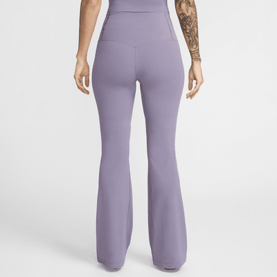 Nike Zenvy dameslegging met hoge taille en wijde pijpen