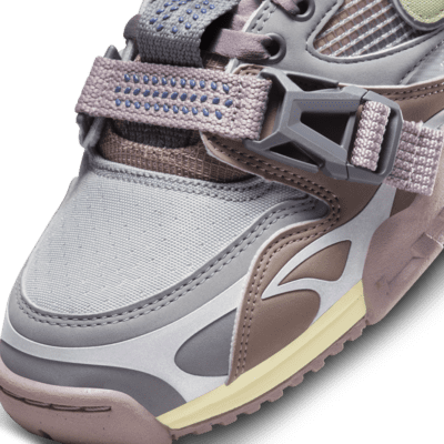Nike Air Trainer 1 SP Men's Shoes. Nike JP
