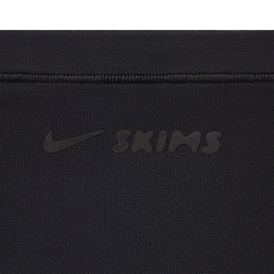 NikeSKIMS Weightless Layers Women's Mock-Neck Long-Sleeve Top