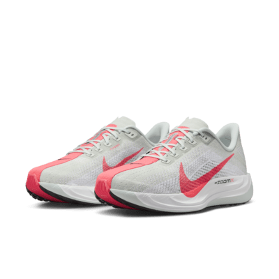 Chaussure de running sur route Nike Pegasus Plus pour homme