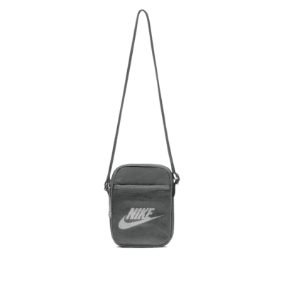 Nike Heritage Cross-Body Bag (Small, 1L)