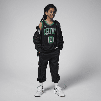 Boston Celtics Statement Edition-Nike Dri-FIT Swingman-trøje til større børn