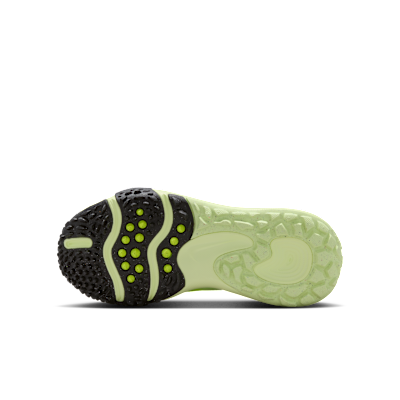 Nike Cross Turf Big Kids' Shoes