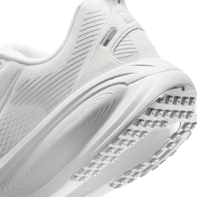 Nike Vomero 18 Men's Road Running Shoes