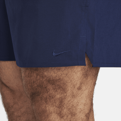 Shorts versátiles sin forro Dri-FIT de 13 cm para hombre Nike Unlimited