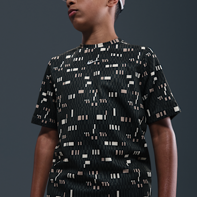 Playera de manga corta Dri-FIT para niño talla grande Nike Multi