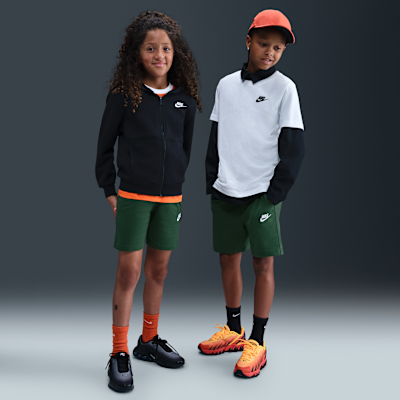 Nike Sportswear Club