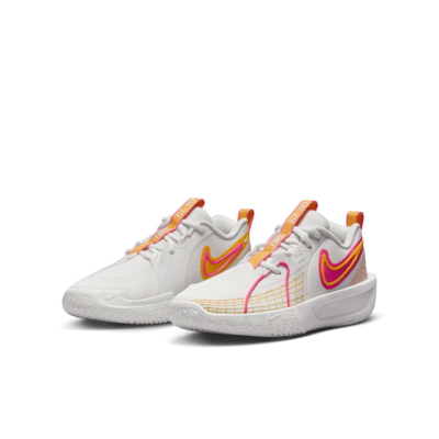 Tenis de básquetbol para niños grandes Nike G.T. Cut 3