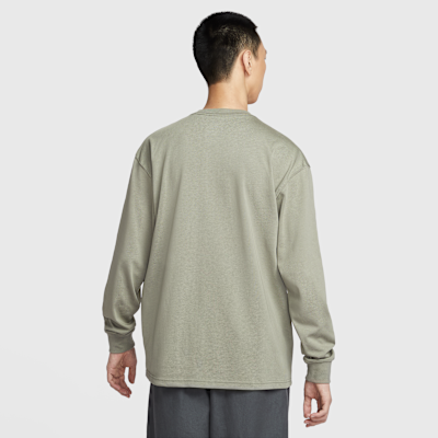 ナイキ スポーツウェア ロングスリーブ Tシャツ