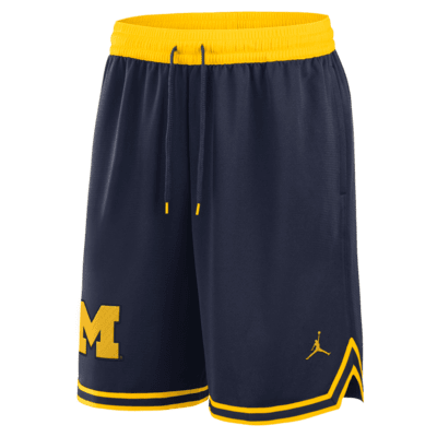 Shorts universitarios marca Jordan Dri-FIT para hombre Michigan Wolverines Basketball