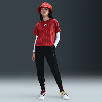 Dívčí zkrácené tričko z kolekce Nike x LEGO®
