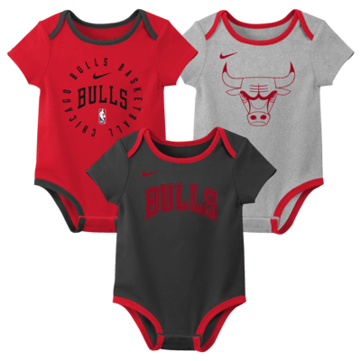 Chicago Bulls Baby Nike NBA 3-Pack Bodysuit Set