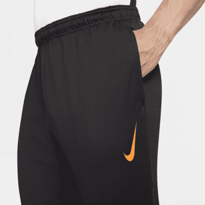 Pantalones de fútbol para hombre Nike Therma-Fit Strike Winter Warrior ...