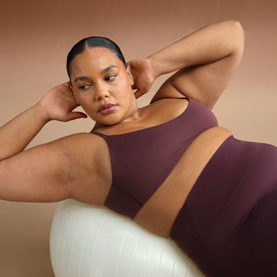NikeSKIMS Matte Women's Micro-Scoop Bra