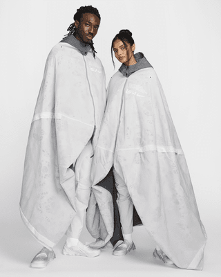 Nike ISPA Metamorph Poncho. Nike UK