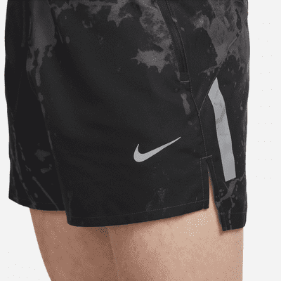 Nike Dri-FIT Run Division Stride Men's 4" Brief-Lined Running Shorts