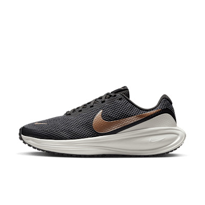 Nike Revolution 8