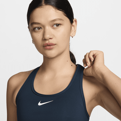 สปอร์ตบราผู้หญิงเสริมฟองน้ำ Nike Swoosh Medium Support