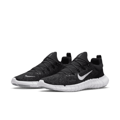 Nike Free Run 5.0 男款路跑鞋。Nike TW