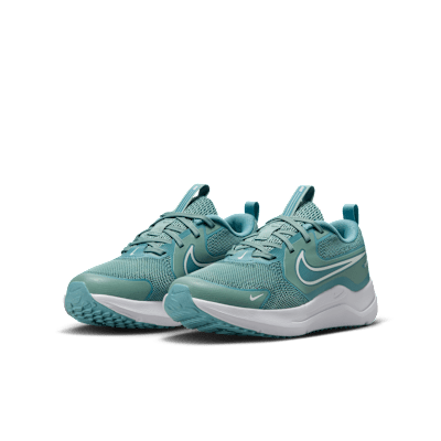 Nike Cosmic Runner Big Kids' Road Running Shoes