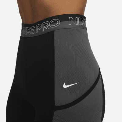 Nike Pro Women's High-Waisted 7/8 Training Leggings with Pockets