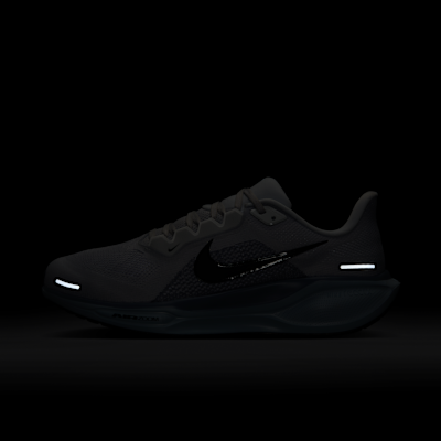 Chaussure de running sur route Nike Pegasus 41 pour homme (extra-large)