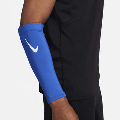 Nike Pro Dri-FIT Football Shiver 4.0