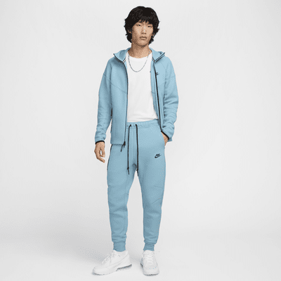 กางเกงจ๊อกกิ้งผู้ชายทรงเข้ารูป Nike Sportswear Tech Fleece