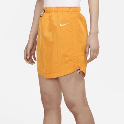 Nike Sportswear Swoosh Women's Woven High-Rise Skirt. Nike VN