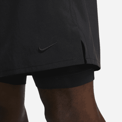 Alsidige Nike Unlimited Dri-FIT-2-i-1-shorts (18 cm) til mænd