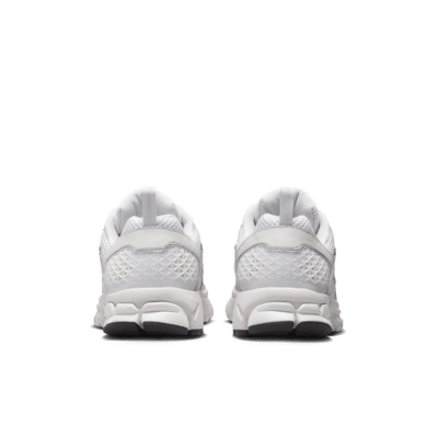 Tenis para niños grandes Nike Vomero 5