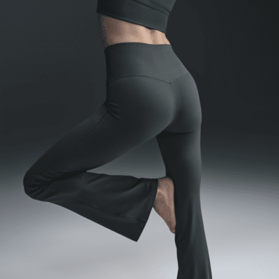 Nike Zenvy Rib Leggings in voller Länge mit sanftem Halt, hohem Taillenbund und ausgestelltem Bein (Damen)