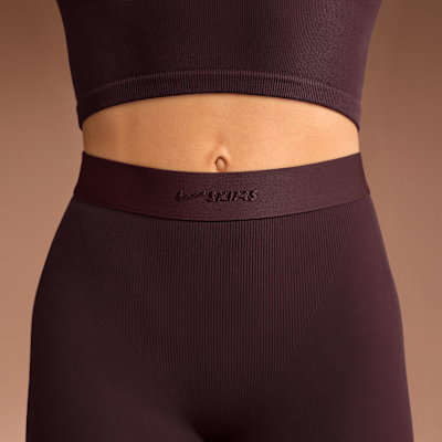 NikeSKIMS Vintage Seamless Women's High-Waisted 26" Leggings
