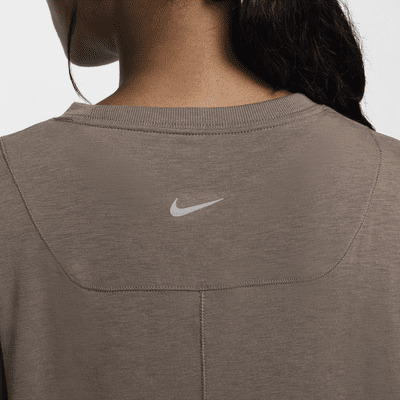 Nike One Relaxed Dri-FIT damestop met korte mouwen