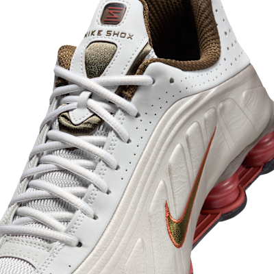 나이키 샥스 R4 남성 신발