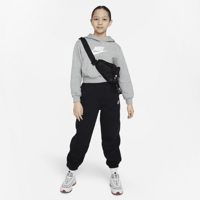 Nike Sportswear Club Fleece Older Kids' (Girls') Crop Hoodie. Nike UK