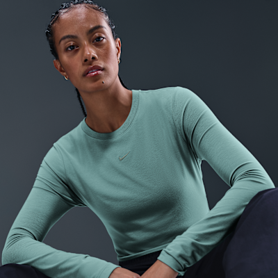 Nike Sportswear Chill Knit Women's Slim Long-Sleeve Cropped Top