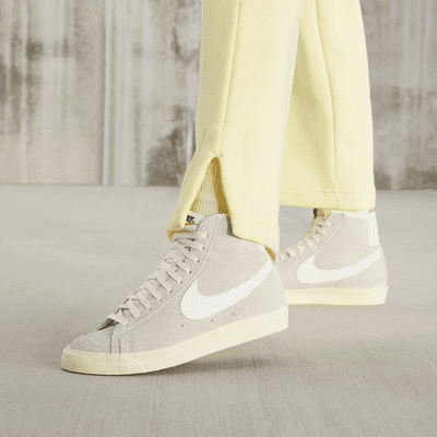 women's nike blazers mid 77 vintage