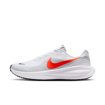 Nike Revolution 8