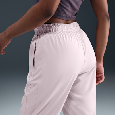 Nike Sportswear Classic Wovens Women's UV Protection Mid-Rise Loose Joggers