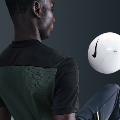 Nike Academy Men's Dri-FIT Short-Sleeve Soccer Top