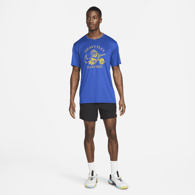 Nike Dri-FIT Legend Men's Graphic Training T-Shirt. Nike MY