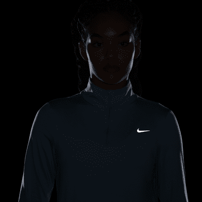 Haut de running à 1/4 de zip avec protection UV Nike Swift pour femme