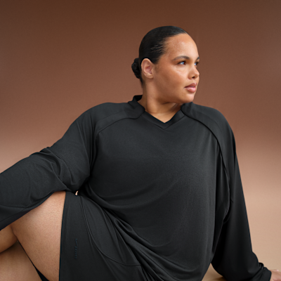 NikeSKIMS Airy Women's Oversized V-Neck Long-Sleeve Top