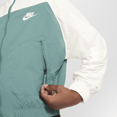 Nike Sportswear Amplify Older Kids' Woven Full-Zip Jacket