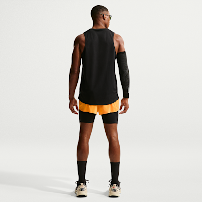 Shorts de correr Dri-FIT ADV de 5 cm con forro de ropa interior para hombre Nike AeroSwift