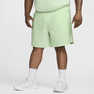 Shorts de running con forro de ropa interior Dri-FIT de 18 cm para hombre Nike Challenger