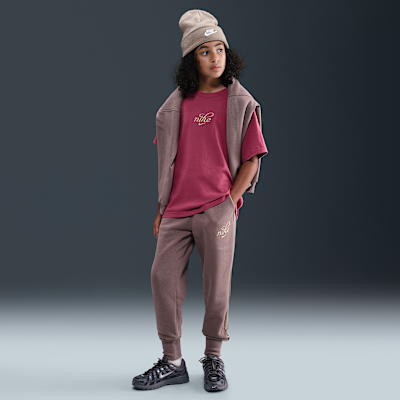 Nike Sportswear Big Kids' (Girls') T-Shirt