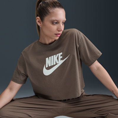 Playera cropped con logotipo para mujer Nike Sportswear Essential
